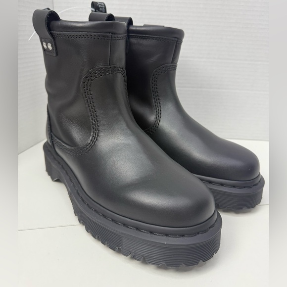 Dr. Martens Black Leather Boots size 7W / 6M - Picture 7 of 7